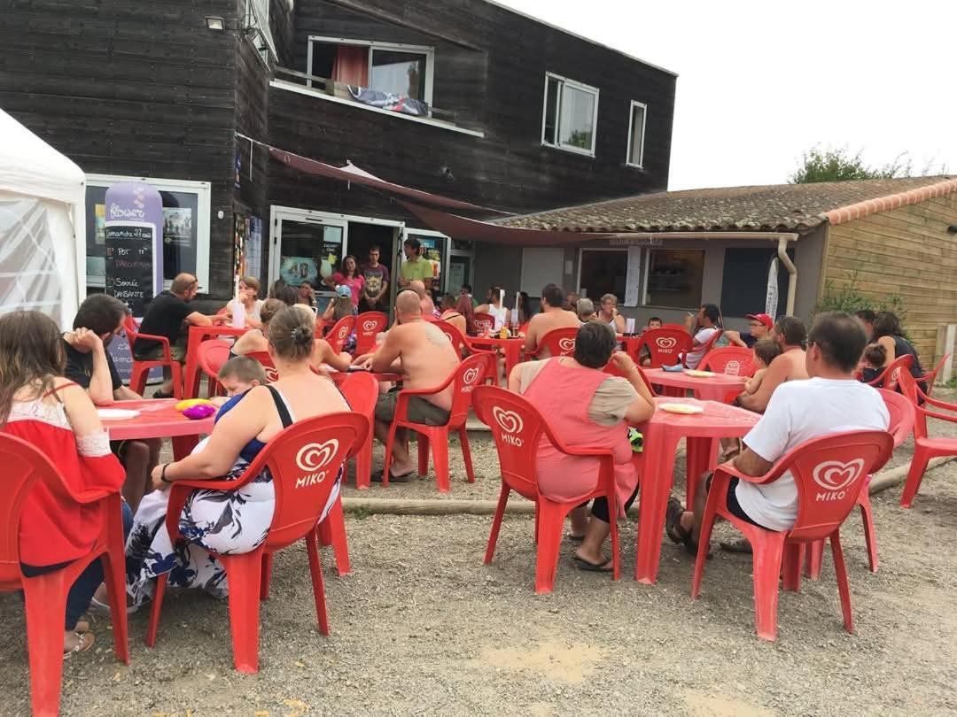 Mobil-Home Le Petit Paradis Vendeen Camping 3 Etoiles 7Km Des Plages Avrillé Kültér fotó